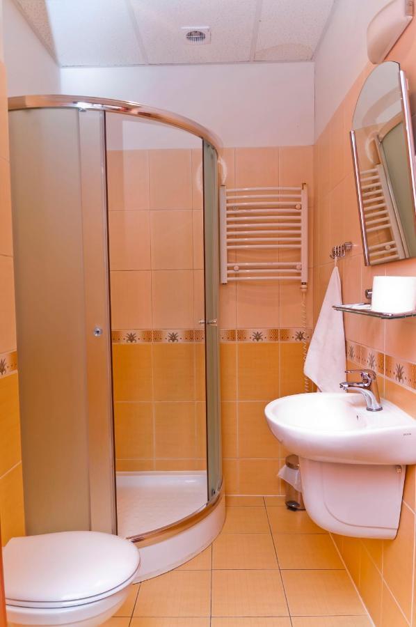 Palacyk Lakomin Otel Lubiszyn Dış mekan fotoğraf