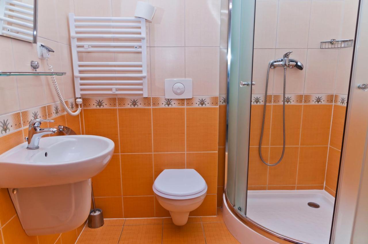 Palacyk Lakomin Otel Lubiszyn Dış mekan fotoğraf
