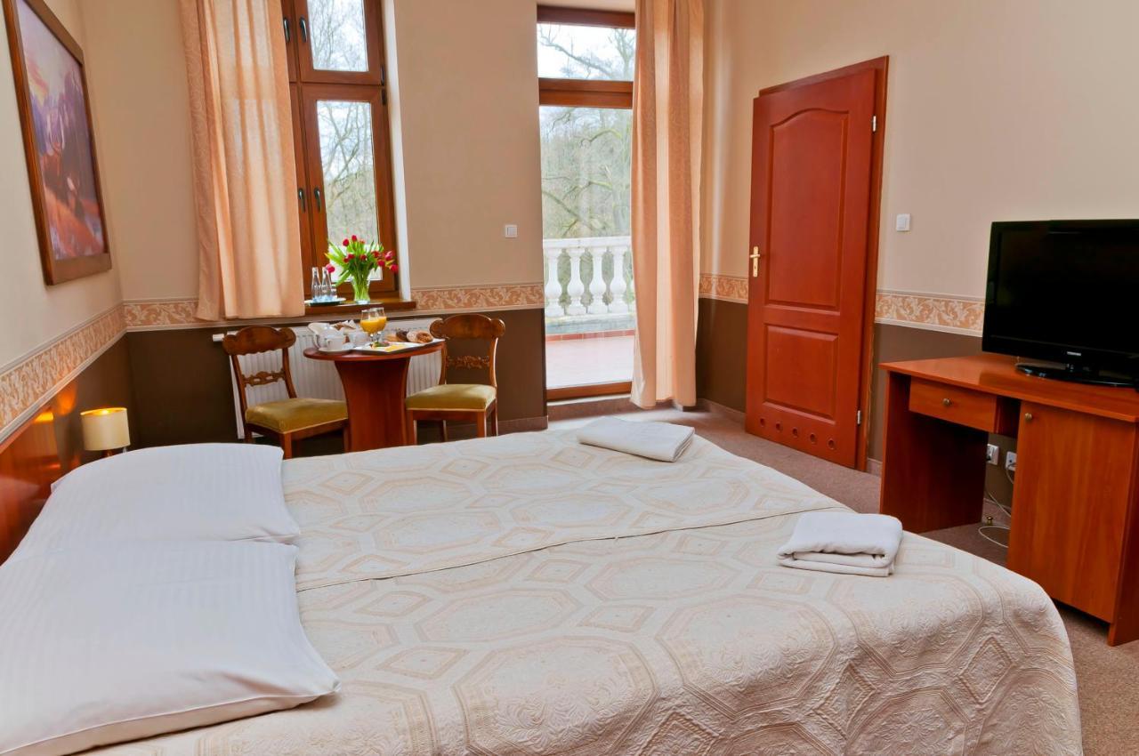 Palacyk Lakomin Otel Lubiszyn Dış mekan fotoğraf