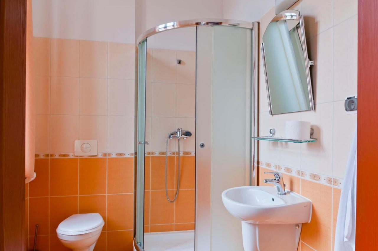 Palacyk Lakomin Otel Lubiszyn Dış mekan fotoğraf